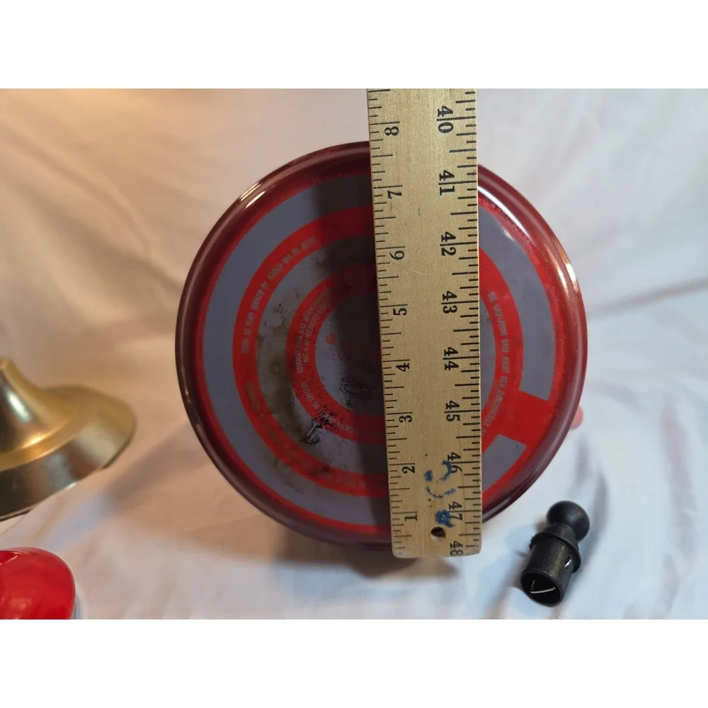 Le Creuset Zen Tea Kettle Red Enamel on Steel Stovetop 1.7 Quart Whistling 1.6L